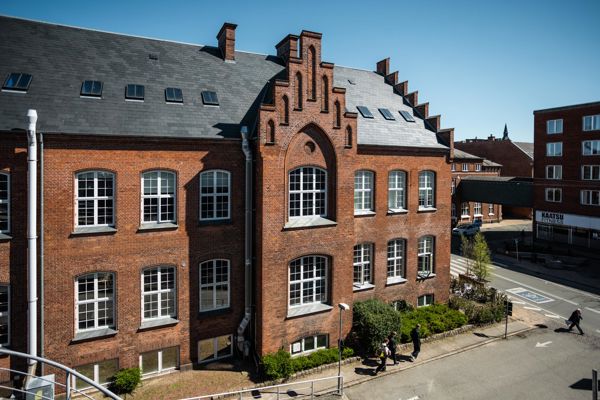 Bevaringsværdig skole midt i Odense viderefører originalt udtryk - og venlighed